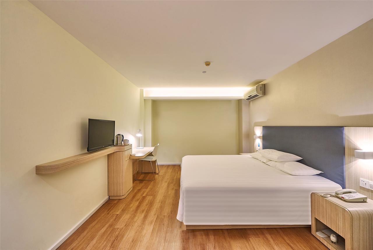 Hanting Express Shanghai Jiazhan Road Exterior photo